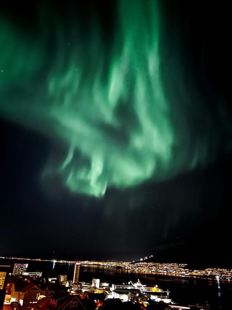 Tromso Skyline Sanctuary Apartment Exterior photo